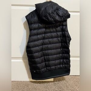 lululemon athletica Men’s Puffer Vest - RARE
